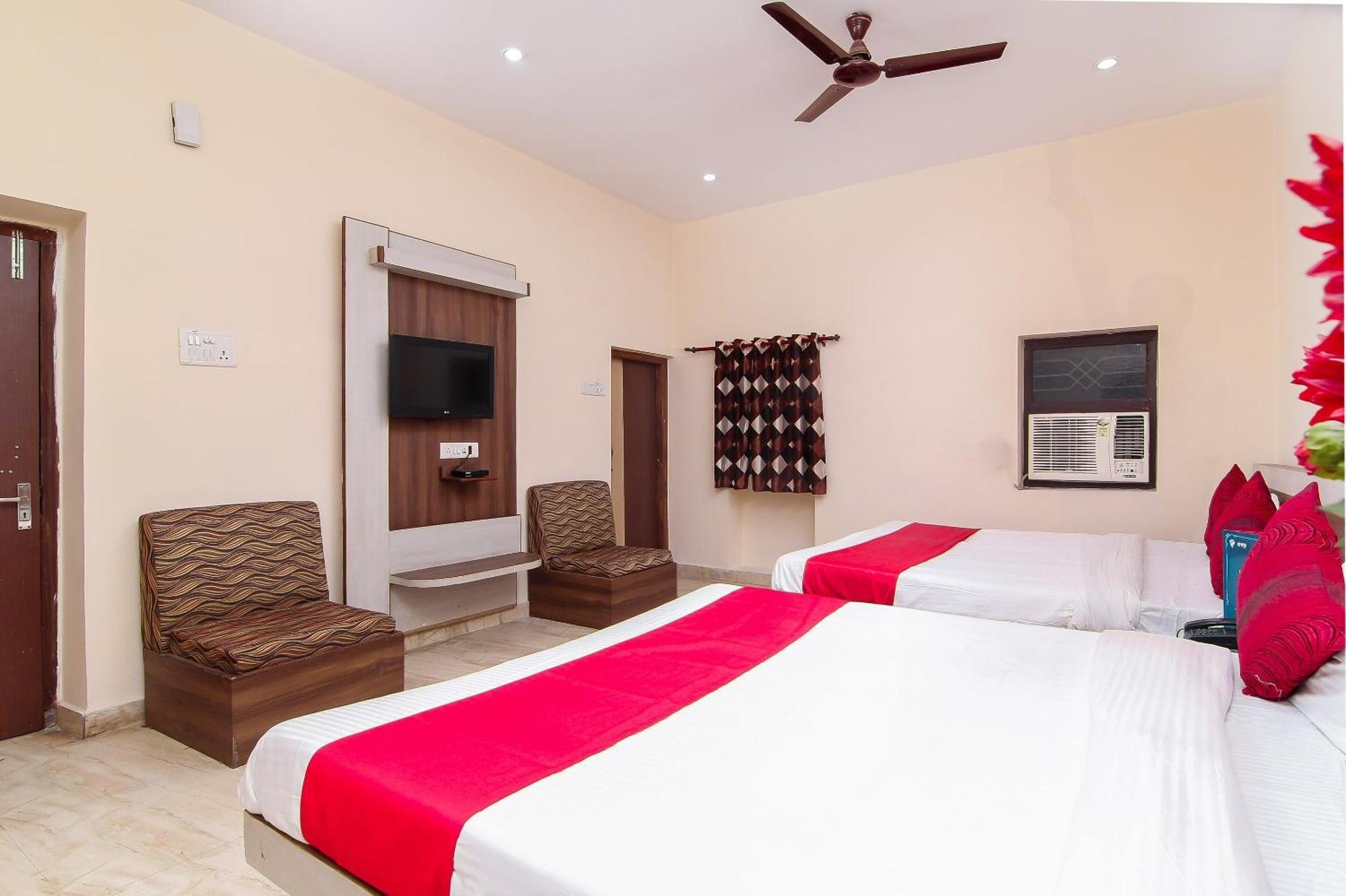 Lukergunj Holidays Prayagraj Exterior foto